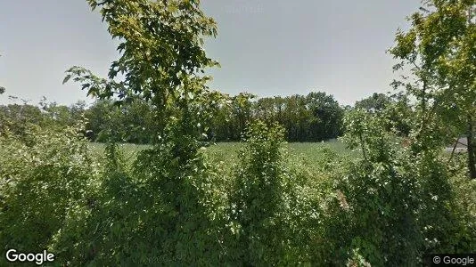 Bedrijfsruimtes te huur i Traun - Foto uit Google Street View