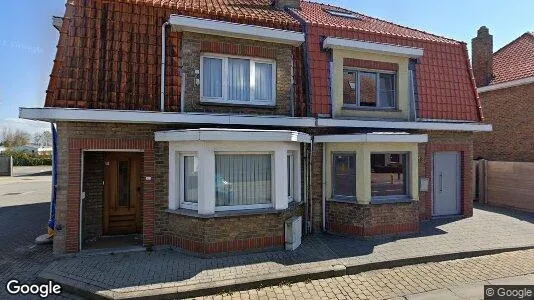Bedrijfsruimtes te huur i De Haan - Foto uit Google Street View
