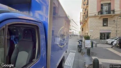 Gewerbeflächen zur Miete in Neapel Municipalità 1 – Foto von Google Street View