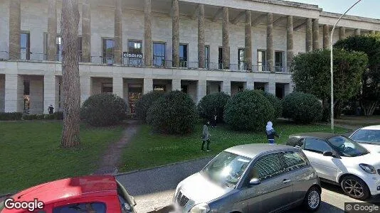 Bedrijfsruimtes te huur i Rome Municipio IX – EUR - Foto uit Google Street View