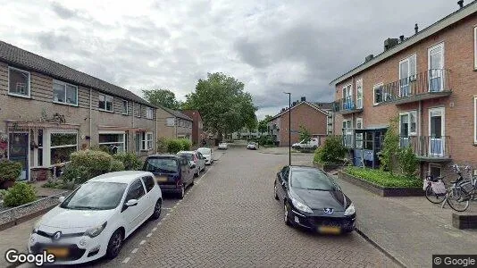 Bedrijfsruimtes te huur i Alphen aan den Rijn - Foto uit Google Street View