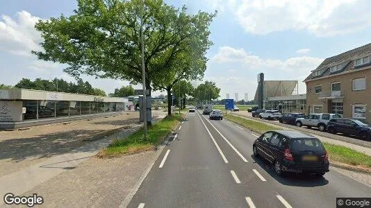 Commercial properties for rent i Schinnen - Photo from Google Street View