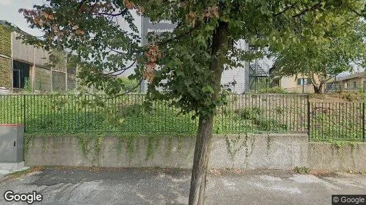 Commercial properties for rent i Como - Photo from Google Street View