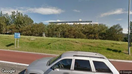 Gewerbeflächen zur Miete i Reykjavík Háaleiti – Foto von Google Street View