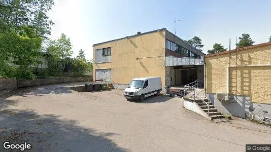 Industrial properties for rent i Helsinki Läntinen - Photo from Google Street View