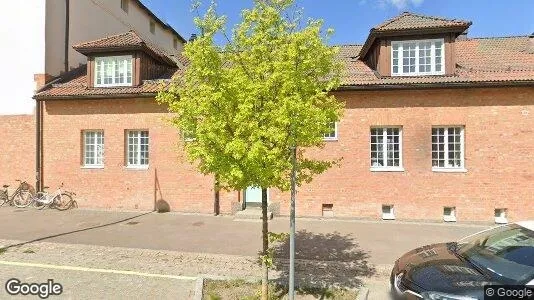 Büros zur Miete i Strängnäs – Foto von Google Street View