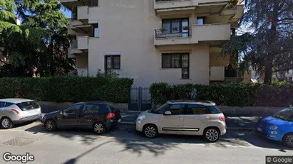 Gewerbeflächen zur Miete in Gavirate – Foto von Google Street View