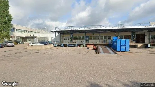 Office spaces for rent i Espoo - Photo from Google Street View