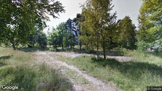 Gewerbeflächen zur Miete i Lasva – Foto von Google Street View