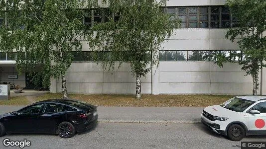 Lager zur Miete i Helsinki Itäinen – Foto von Google Street View