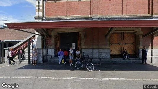 Commercial properties for rent i Amsterdam Centrum - Photo from Google Street View