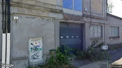 Lagerlokaler för uthyrning i Charleroi – Foto från Google Street View
