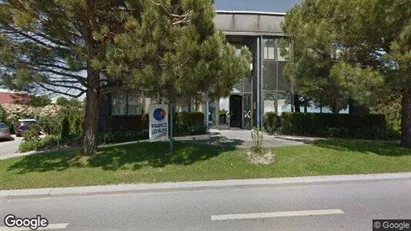 Magazijnen te huur in Ouest Lausannois - Foto uit Google Street View