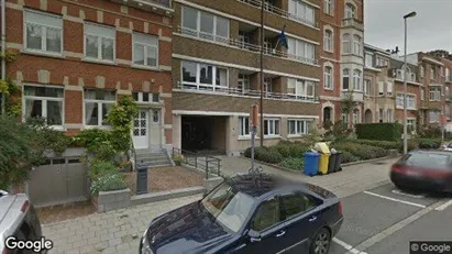 Commercial properties for rent in Brussels Etterbeek - Photo from Google Street View