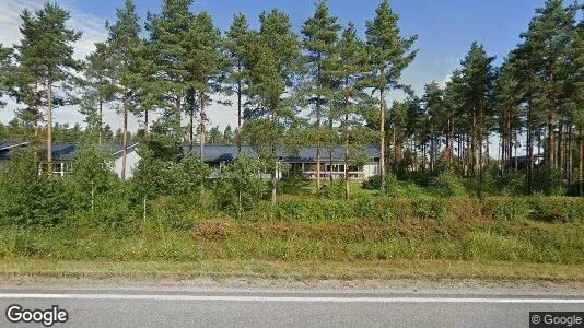 Bedrijfsruimtes te koop i Alajärvi - Foto uit Google Street View