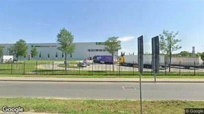 Verkstedhaller til leie i Ştefăneştii de Jos – Bilde fra Google Street View