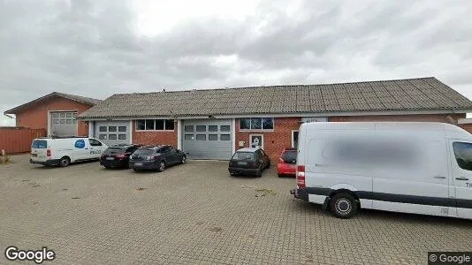 Gewerbeflächen zum Kauf i Kjellerup – Foto von Google Street View