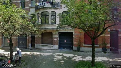 Bedrijfsruimtes te koop in Brussel Schaarbeek - Foto uit Google Street View