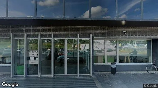 Kantorruimte te huur i Location is not specified - Foto uit Google Street View