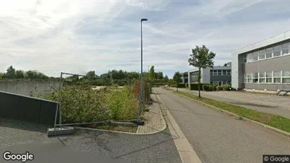 Bedrijfsruimtes te huur in Mont-Saint-Guibert - Foto uit Google Street View