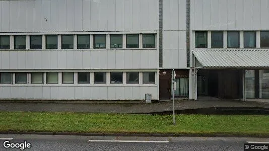 Commercial properties for sale i Flora - Photo from Google Street View