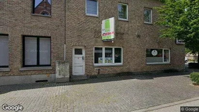 Företagslokaler till salu i Lennik – Foto från Google Street View