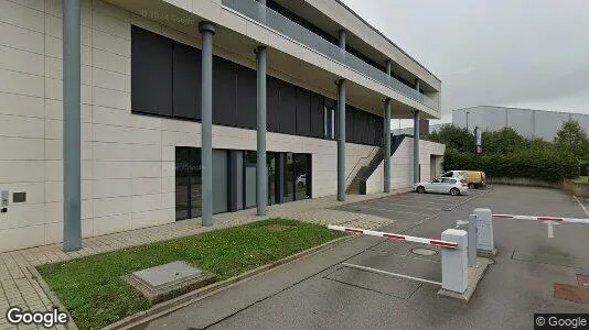 Commercial properties for rent i Mamer - Photo from Google Street View