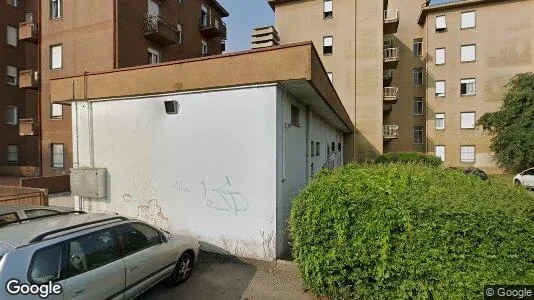 Office spaces for rent i Lurate Caccivio - Photo from Google Street View