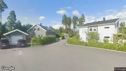 Lagerlokaler till salu i Örebro – Foto från Google Street View
