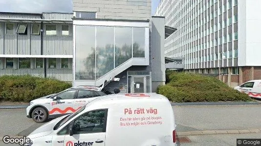 Warehouses for rent i Västra hisingen - Photo from Google Street View