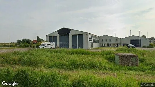 Gewerbeflächen zum Kauf i Menameradiel – Foto von Google Street View