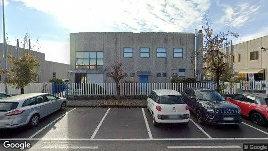 Magazijnen te koop i Concorezzo - Foto uit Google Street View