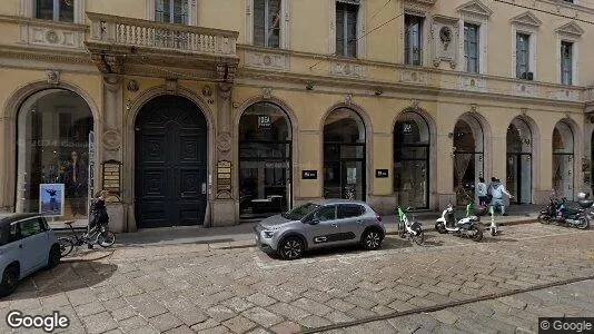 Bedrijfsruimtes te huur i Milaan Zona 1 - Centro storico - Foto uit Google Street View