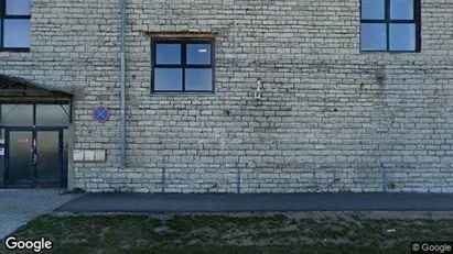 Office spaces for rent in Rae - Photo from Google Street View