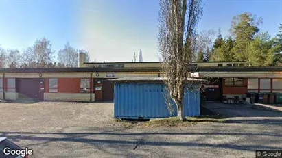 Bedrijfsruimtes te huur in Vantaa - Foto uit Google Street View