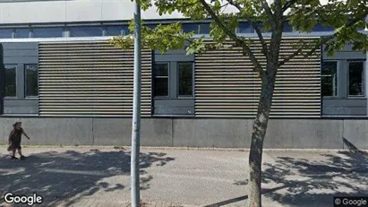 Office spaces for rent in Helsinki Kaakkoinen - Photo from Google Street View