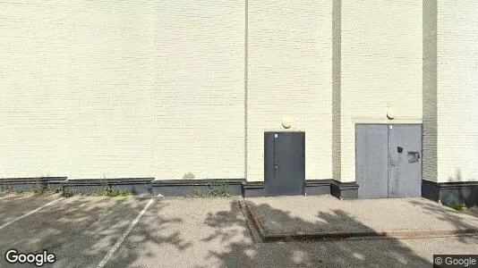 Bedrijfsruimtes te huur i Valga - Foto uit Google Street View