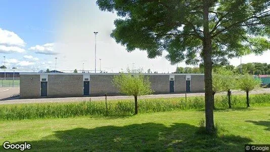 Gewerbeflächen zur Miete i Leek – Foto von Google Street View