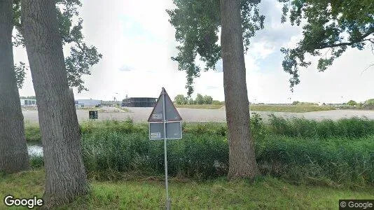 Gewerbeflächen zur Miete i Alphen aan den Rijn – Foto von Google Street View