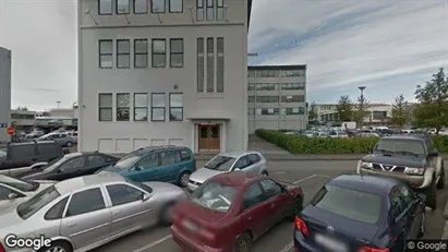 Kantorruimte te huur in Reykjavík Háaleiti - Foto uit Google Street View