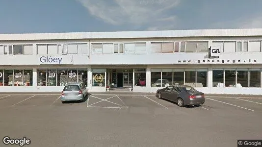 Magazijnen te huur i Reykjavík Háaleiti - Foto uit Google Street View