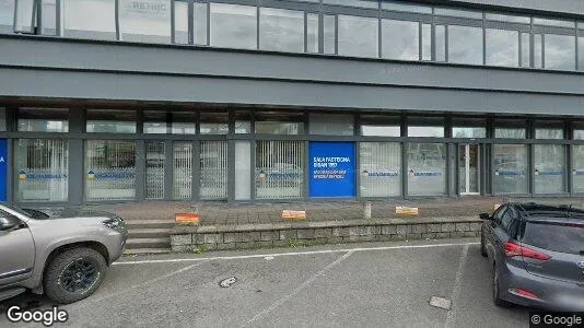 Kontorslokaler för uthyrning i Reykjavík Háaleiti – Foto från Google Street View