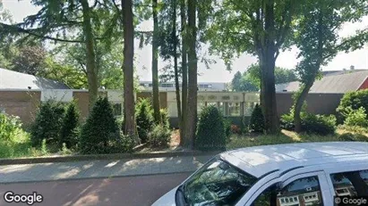 Bedrijfsruimtes te huur in Breda - Foto uit Google Street View