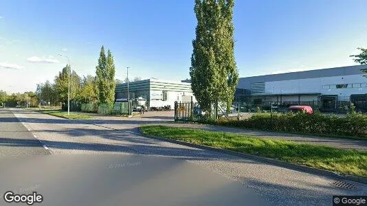 Lager zur Miete i Vantaa – Foto von Google Street View