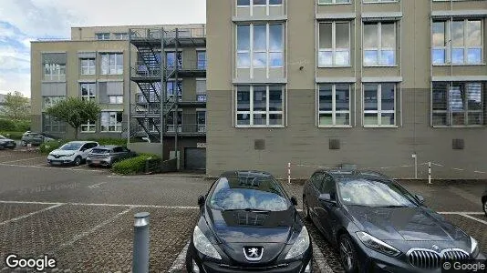 Gewerbeflächen zur Miete i Bertrange – Foto von Google Street View