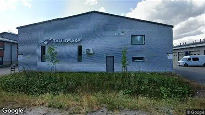 Bedrijfsruimtes te koop in Kerava - Foto uit Google Street View
