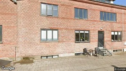 Lagerlokaler för uthyrning i Solbjerg – Foto från Google Street View