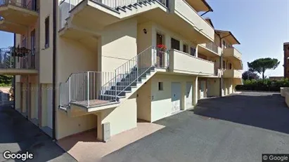 Bedrijfsruimtes te huur in Montopoli in Val d'Arno - Foto uit Google Street View