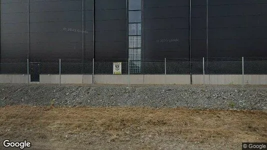 Værkstedslokaler til leje i Upplands-Bro - Foto fra Google Street View