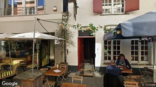 Företagslokaler till salu i Kortrijk – Foto från Google Street View